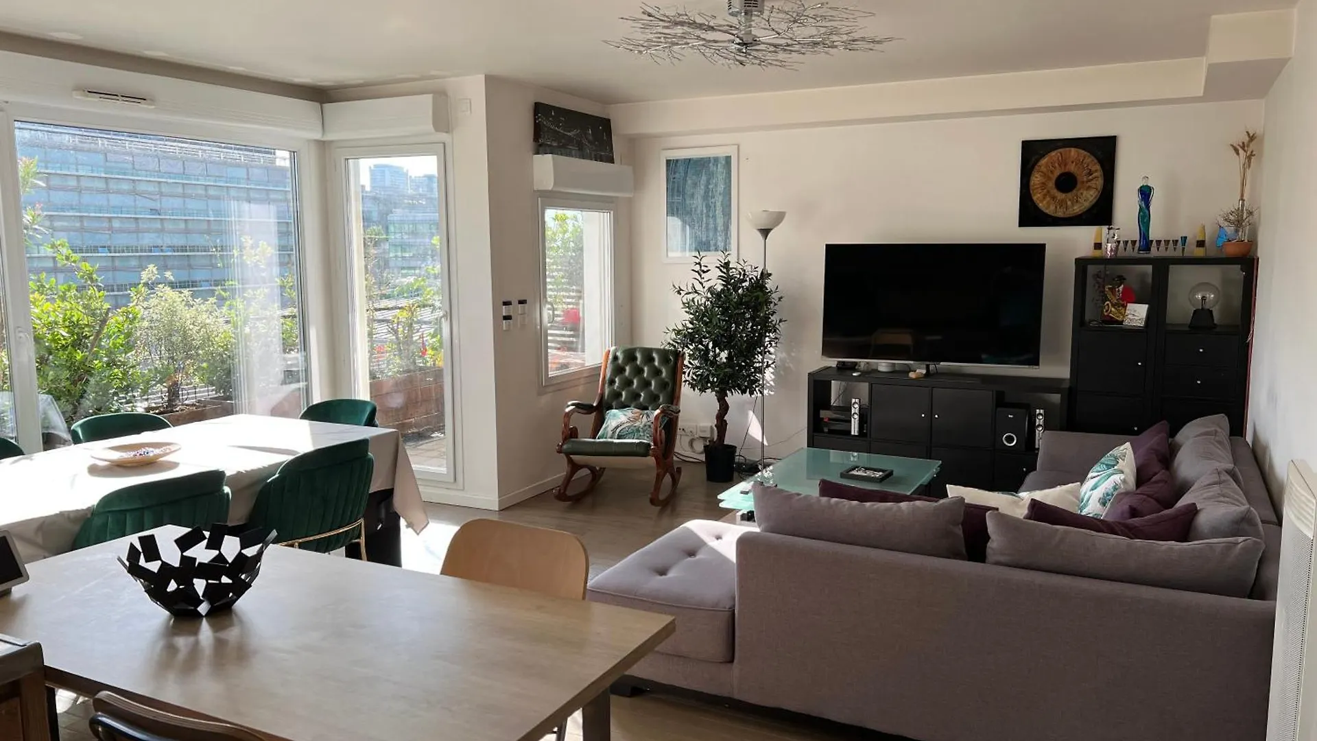 Duplex Terrasse Au Soleil Apartment Paris